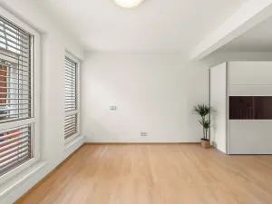 Prodej bytu 4+kk, Praha - Michle, U michelského mlýna, 180 m2