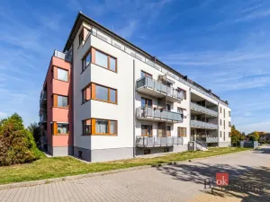 Prodej bytu 2+kk, Praha - Zličín, Tvrdonická, 72 m2