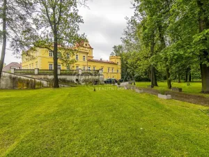 Pronájem kanceláře, Praha - Záběhlice, Za potokem, 168 m2