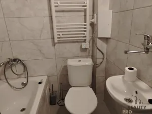 Pronájem bytu 1+1, Znojmo, Slovenská, 42 m2