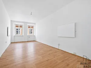 Pronájem kanceláře, Trutnov, Jihoslovanská, 157 m2