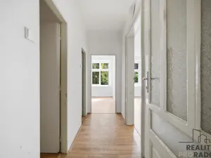 Pronájem kanceláře, Trutnov, Jihoslovanská, 157 m2
