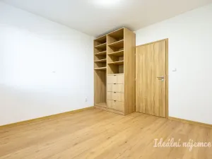 Pronájem bytu 3+kk, Praha - Nusle, Pujmanové, 69 m2