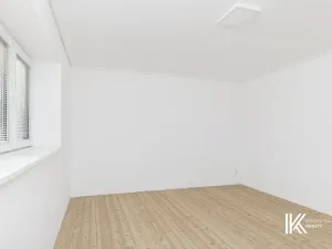 Pronájem obchodního prostoru, Pardubice, Chrudimská, 131 m2