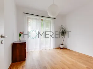 Pronájem vily, Nučice, Krahulovská, 240 m2