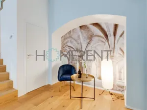 Prodej bytu 2+kk, Praha - Karlín, Peckova, 86 m2