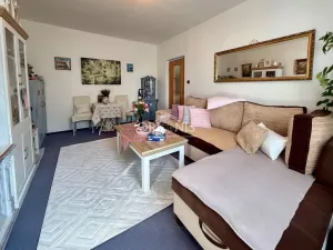 Prodej bytu 2+1, Kadaň, Chomutovská, 52 m2