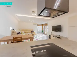 Pronájem bytu 4+kk, Olomouc - Nové Sady, Českobratrská, 151 m2
