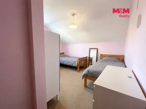 Prodej rodinného domu, Seloutky, 200 m2
