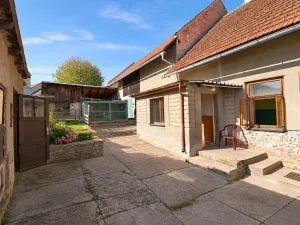 Prodej rodinného domu, Libenice, 276 m2