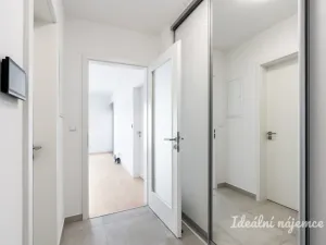 Pronájem bytu 2+kk, Praha - Bohnice, Pekařova, 47 m2