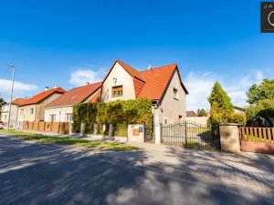 Prodej rodinného domu, Vinařice, 145 m2
