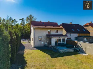 Prodej rodinného domu, Vinařice, 145 m2