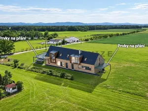 Prodej pozemku pro bydlení, Pištín, 717 m2