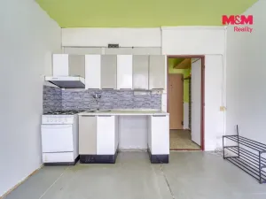 Prodej bytu 1+1, Plzeň - Skvrňany, Lábkova, 40 m2