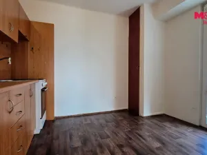 Pronájem bytu 2+1, Ostrava - Mariánské Hory, Vršovců, 50 m2