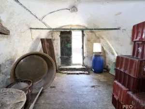 Pronájem vinného sklepa, Hlohovec, Šulaperk, 37 m2