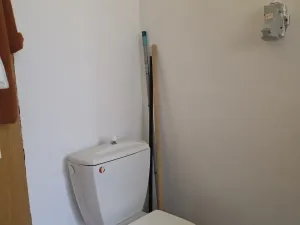 Pronájem obchodního prostoru, Plzeň, Bezručova, 35 m2