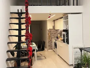 Pronájem bytu 1+kk, Praha - Hostavice, Českobrodská, 35 m2