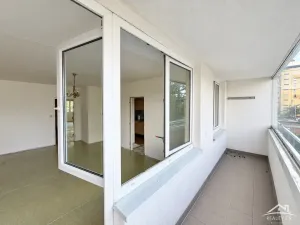 Prodej bytu 4+1, Praha - Řepy, Zrzavého, 83 m2