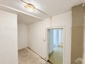 Prodej bytu 3+1, Praha - Řepy, Zrzavého, 83 m2