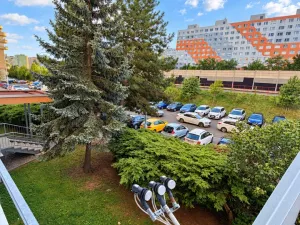 Prodej bytu 3+1, Praha - Řepy, Zrzavého, 83 m2