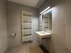 Pronájem bytu 2+kk, Pardubice - Zelené Předměstí, Pod Vinicí, 64 m2