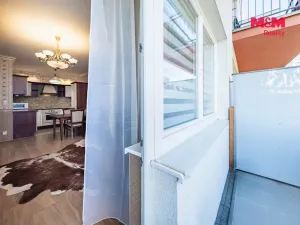 Pronájem bytu 2+kk, Praha - Horní Měcholupy, Hornoměcholupská, 60 m2