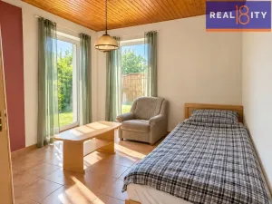 Prodej bytu 5+kk, Roztoky, Šebkova, 150 m2