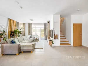 Pronájem rodinného domu, Bašť, Břežanská, 246 m2
