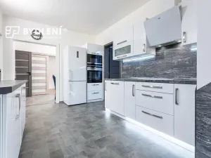 Prodej bytu 4+1, Teplice, Maršovská, 82 m2