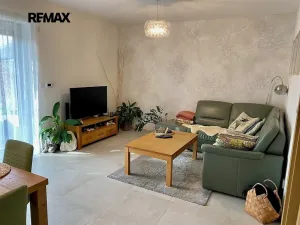 Pronájem rodinného domu, Mukařov, Na Kopci, 103 m2