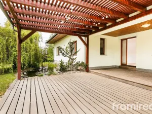 Prodej rodinného domu, Ohrobec, Krátká, 400 m2