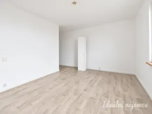 Pronájem bytu 2+kk, Brno - Židenice, Blatnická, 46 m2