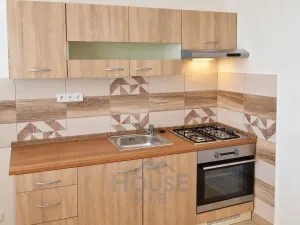 Prodej bytu 2+1, Praha - Letňany, Tupolevova, 52 m2