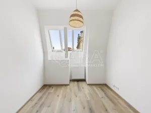 Pronájem bytu 3+kk, Praha - Vinohrady, Římská, 74 m2