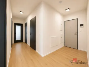 Pronájem bytu 4+kk, Plzeň - Litice, Veslařská, 88 m2