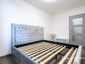 Pronájem bytu 2+kk, Praha - Horní Měcholupy, Nad přehradou, 43 m2