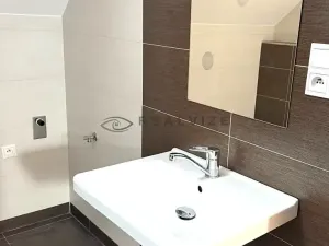 Pronájem bytu 1+kk, Český Krumlov, U Cihelny, 37 m2