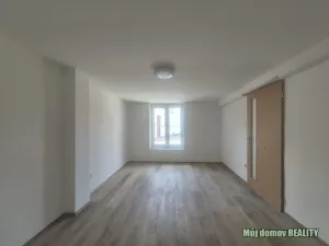 Pronájem bytu 2+kk, Praha - Libuš, Nad šejdrem, 45 m2