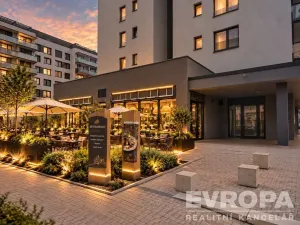 Pronájem restaurace, Praha - Hloubětín, Laponská, 82 m2