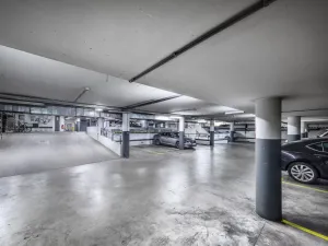 Pronájem kanceláře, Praha - Nové Město, Krakovská, 1120 m2