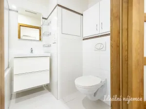 Pronájem bytu 2+1, Praha - Záběhlice, Želivecká, 55 m2