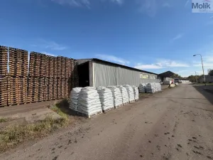 Pronájem skladu, Malé Březno, 900 m2