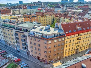 Prodej bytu 2+kk, Praha - Nusle, U Pernštejnských, 45 m2