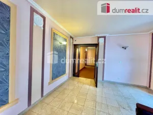 Prodej bytu 2+kk, Mariánské Lázně, Dusíkova, 76 m2