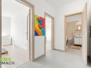 Pronájem bytu 2+kk, Uherské Hradiště, Zahrádky, 61 m2