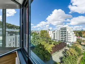 Pronájem bytu 2+kk, Praha - Karlín, Švarcova, 51 m2