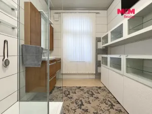 Prodej bytu 3+1, Praha - Žižkov, Víta Nejedlého, 78 m2