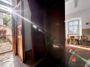 Prodej historického objektu, Jesenice, Plzeňská, 430 m2